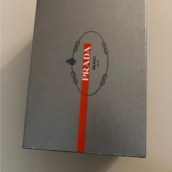 Prada Women’s Black Soft Leather Loafers - Size 40. Barely Worn. - Picture 8 of 9